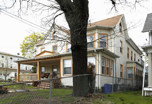 517 1st Ave in Asbury Park, NJ - Foto de edificio - Building Photo