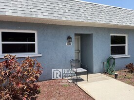 9639 Greenskeeper Dr in New Port Richey, FL - Building Photo