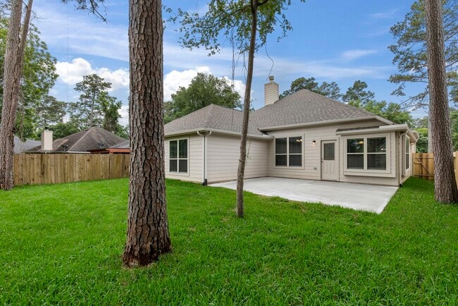 property at 11826 Briarwood Ln