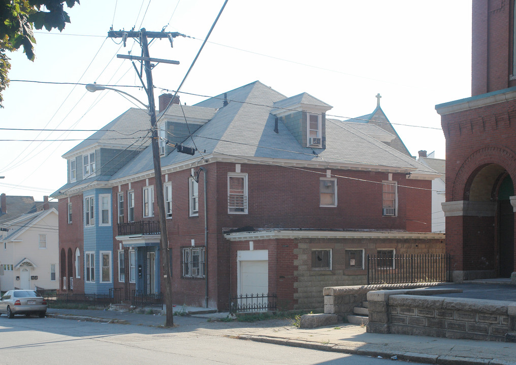 122-124 Franklin St in Lawrence, MA - Foto de edificio