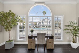 The Ivy at Gatehouse in Orlando, FL - Building Photo - Building Photo