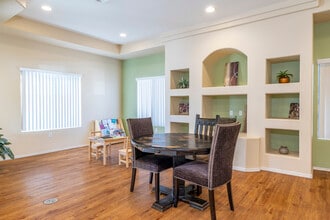 Paradise Palms II in Phoenix, AZ - Building Photo - Interior Photo