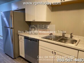 6104 Glen Mary Ln SE in Lacey, WA - Building Photo - Building Photo