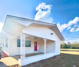 1337 Broad St in Kinsey, AL - Building Photo - Building Photo