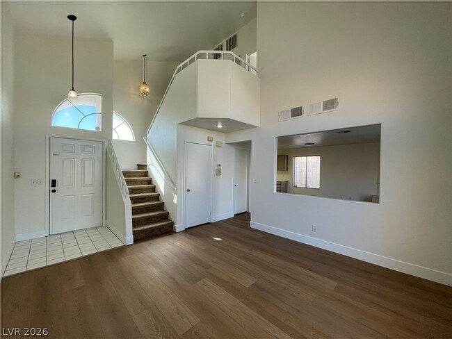 8348 Pendragon Cir in Las Vegas, NV - Building Photo - Building Photo