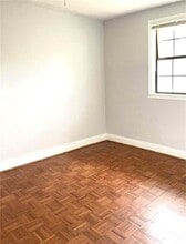 1443 Oxford Rd NE in Atlanta, GA - Foto de edificio - Building Photo