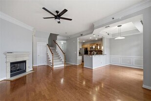 850 Piedmont Ave NE in Atlanta, GA - Building Photo