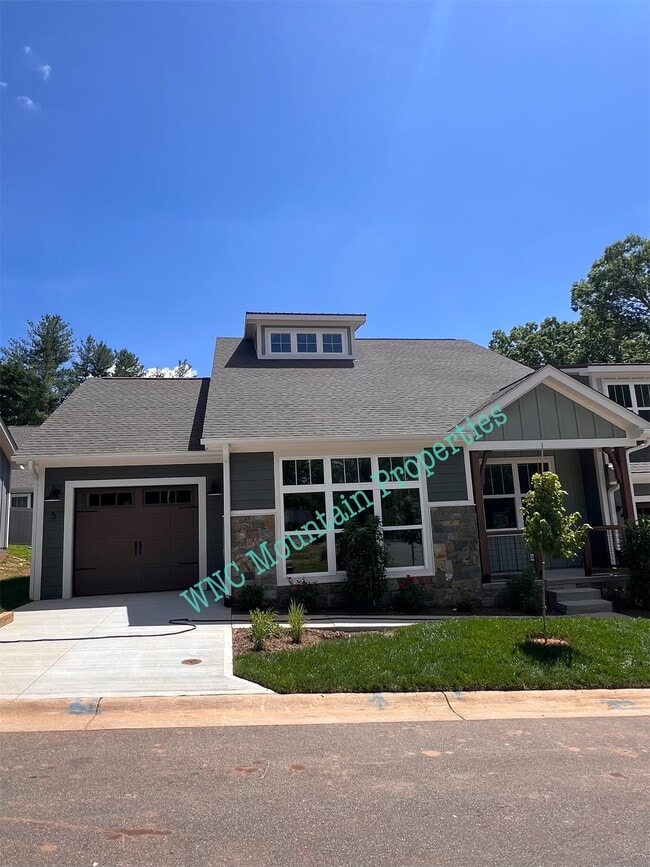 property at 5 Heartleaf Cir