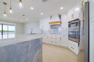 4403 7th St E, Unit 4 in Ellenton, FL - Building Photo - Building Photo