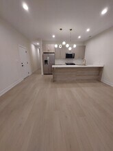 4625 S Michigan Ave in Chicago, IL - Building Photo - Building Photo