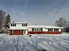 309 Kirk Rd in Rochester, NY - Building Photo