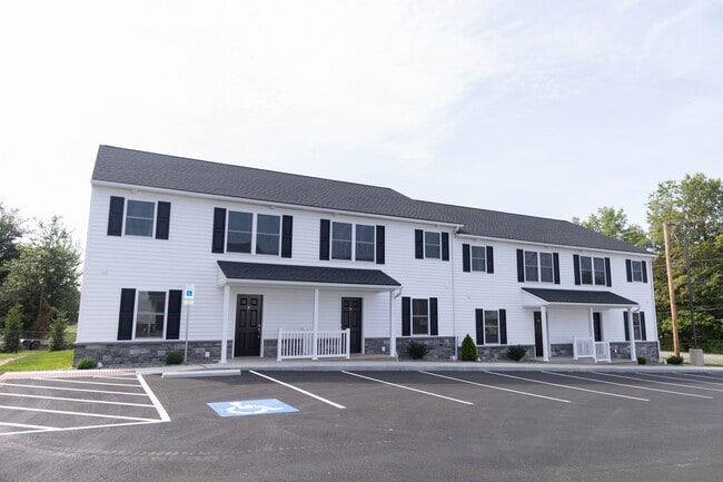 1334 Reading Rd, Unit 2 in Denver, PA - Building Photo - Building Photo