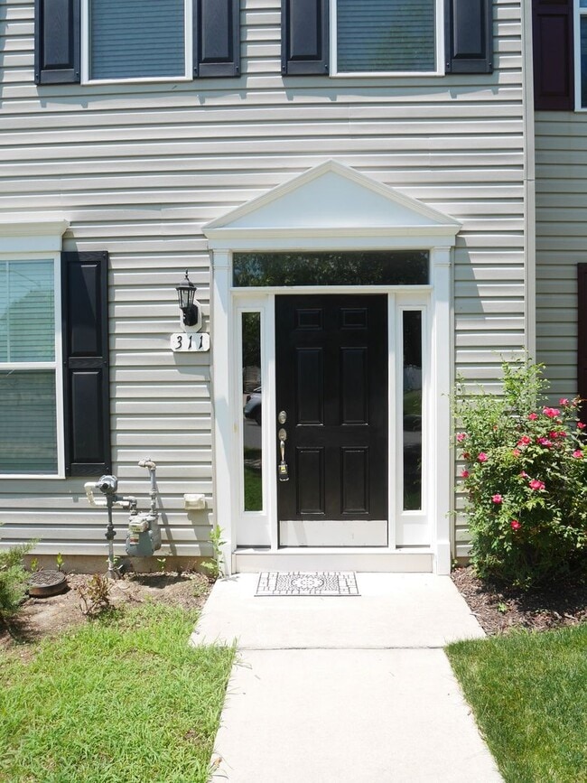 311 Ashby Commons Dr in Easton, MD - Building Photo - Building Photo