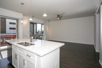 1 West Broadway in Tucson, AZ - Building Photo - Interior Photo