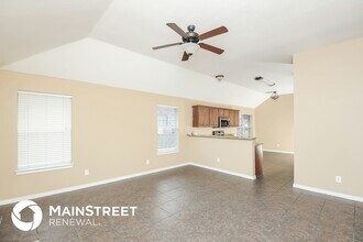 6424 Canyon Trail in Lake Worth, TX - Building Photo - Building Photo