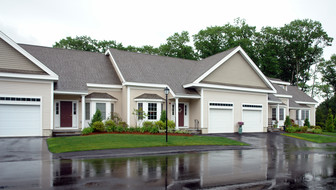 Littleton Ridge Estates in Littleton, MA - Foto de edificio - Building Photo