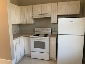 2627 Post St in Jacksonville, FL - Building Photo - Building Photo