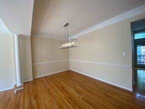 2821 St Croix Dr in Vienna, VA - Building Photo - Building Photo