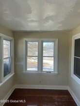 620 Watervliet Shaker Rd in Latham, NY - Building Photo - Building Photo