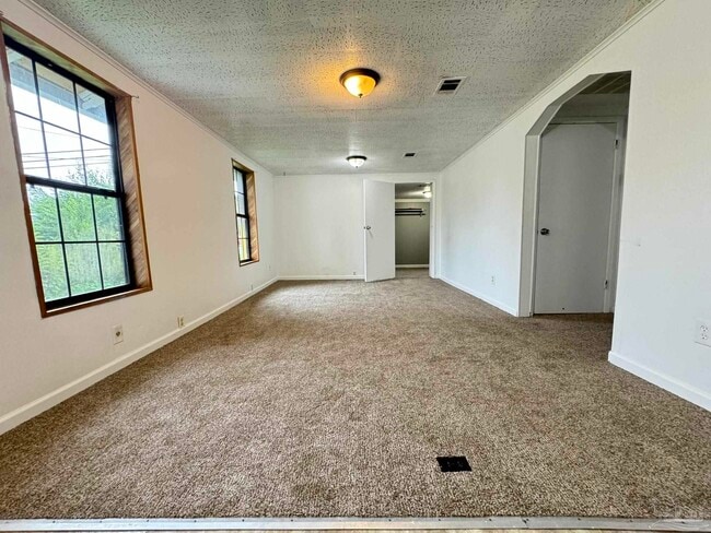 4963 Mobile Hwy in Pensacola, FL - Building Photo - Building Photo