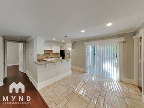 9222 Idlewild Rd in Charlotte, NC - Building Photo - Building Photo