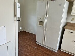 105 S Roosevelt Ave in Piqua, OH - Building Photo - Building Photo