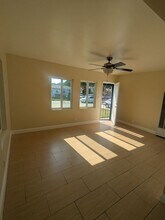 5904 1/2 Muller Street in Bell Gardens, CA - Building Photo - Building Photo