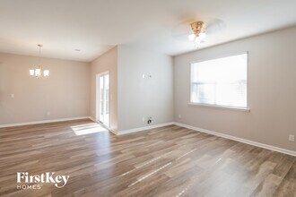 590 Wayton Cir in Moncks Corner, SC - Building Photo - Building Photo