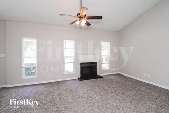 3824 London Dr in Decatur, GA - Foto de edificio - Building Photo