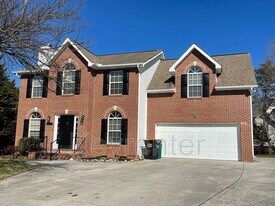 7054 Yellow Oak Ln in Knoxville, TN - Building Photo