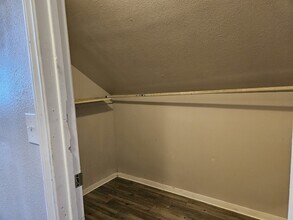 1719 W Craig Pl-Unit -1717-2 in San Antonio, TX - Building Photo - Building Photo