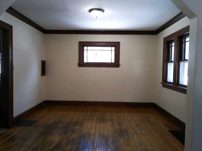 215 N Day Ave in Rockford, IL - Building Photo - Building Photo