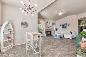 15380 N 100th St in Scottsdale, AZ - Building Photo - Building Photo