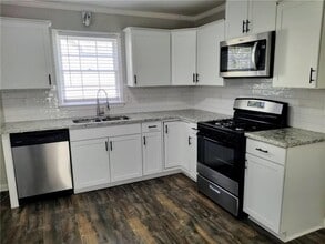 4807 Shallow Farm Dr NE in Kennesaw, GA - Building Photo - Building Photo