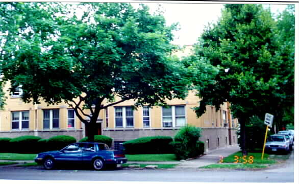 2856-2858 N Lotus Ave in Chicago, IL - Building Photo