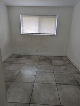 741 NW 3rd Ave in Fort Lauderdale, FL - Building Photo - Building Photo