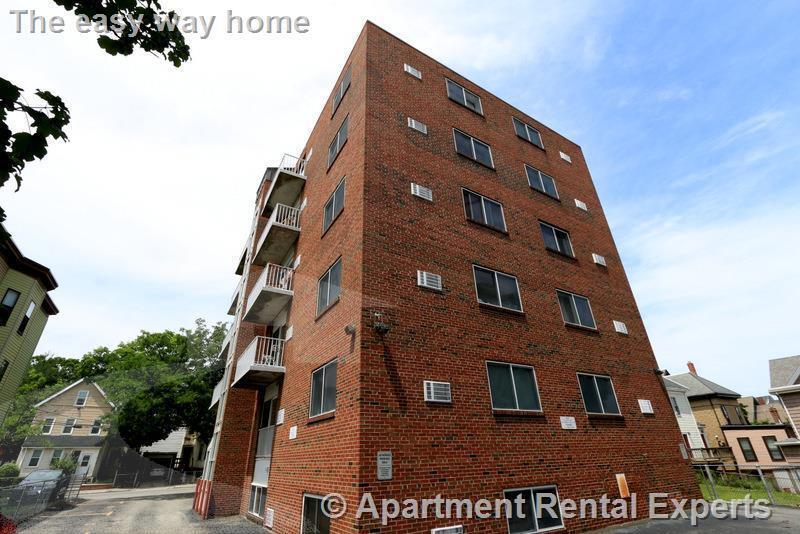 70 Park St in Somerville, MA - Building Photo