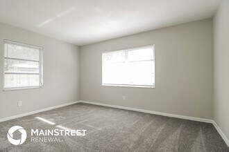 1927 English Dr in Deltona, FL - Building Photo - Building Photo