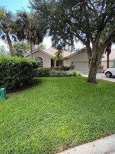 6429 Autumn Woods Blvd in Naples, FL - Building Photo - Building Photo