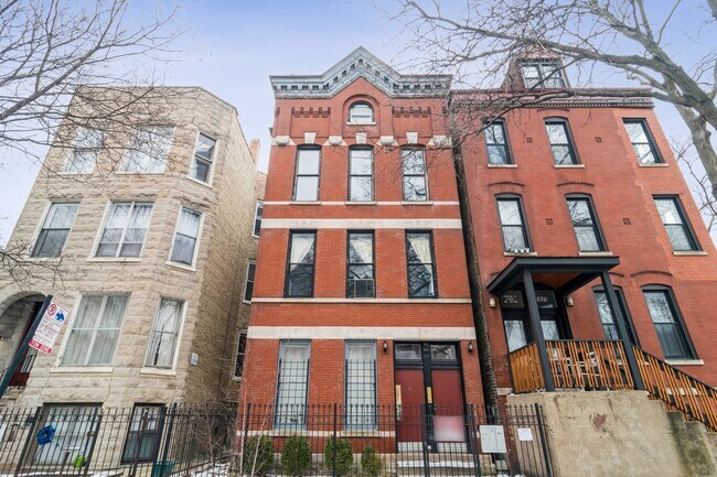 property at 1823 W Thomas St