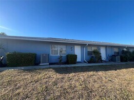 810 Kings Ct in Punta Gorda, FL - Building Photo