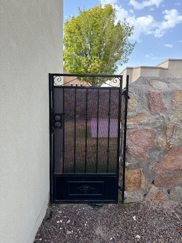 14668 Sunny Land Ave in El Paso, TX - Building Photo - Building Photo