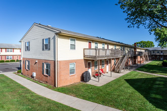 Winthrop Terrace - Findlay in Findlay, OH - Building Photo - Building Photo