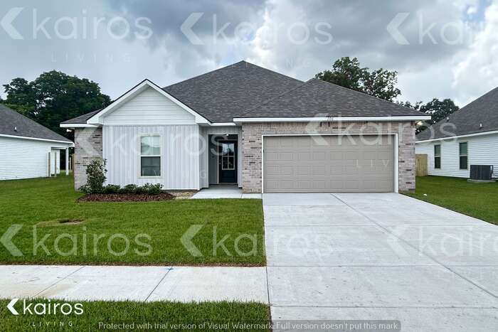 106 Carencro St in Carencro, LA - Building Photo