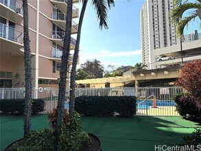98-450-450 Koauka Loop in Aiea, HI - Building Photo - Building Photo