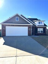 901 Sassafras Ln in Centerton, AR - Building Photo