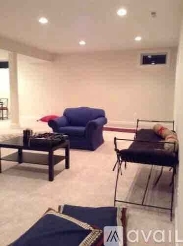 1606 Simmons Ct in McLean, VA - Building Photo - Building Photo