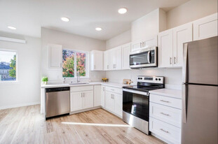 7th and I Apartments in Tacoma, WA - Building Photo
