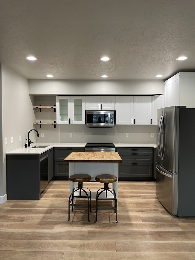 4643 Balsam Dr, Unit Unit B in Park City, UT - Building Photo - Building Photo