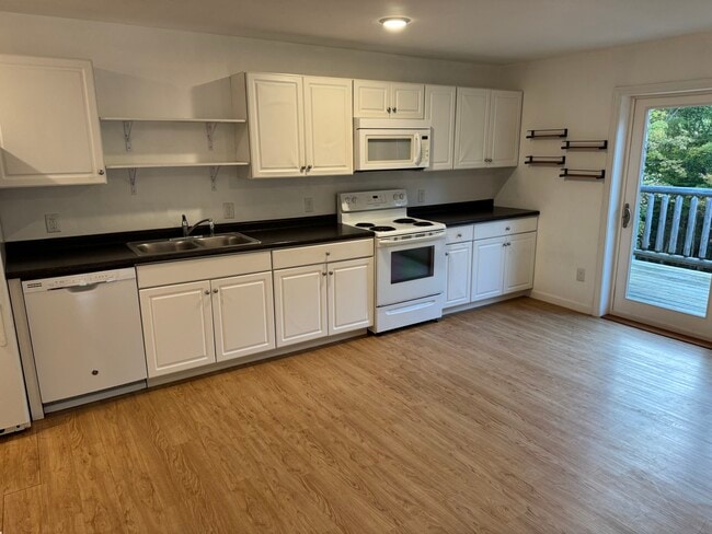property at 130 Jeff Heights Rd